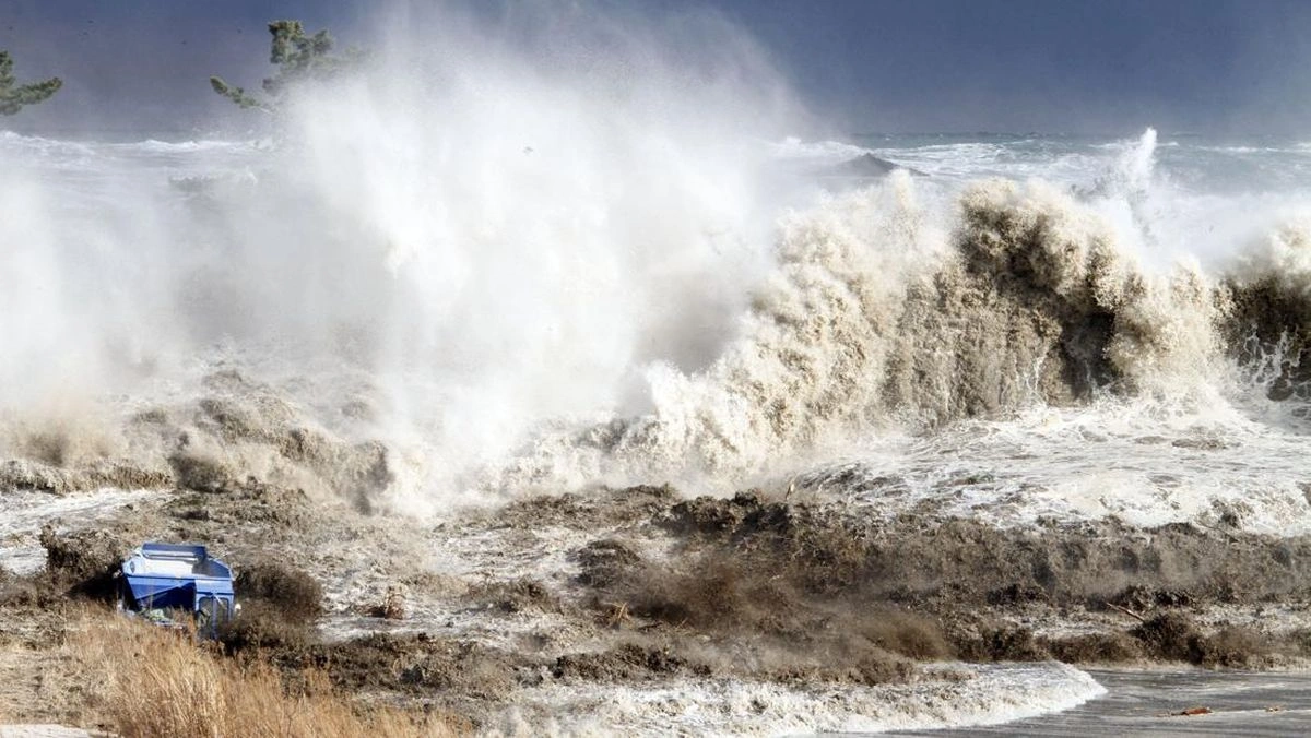 alarm-tsunami-berbunyi-di-jepang-pasca-gempa-magnitudo-7-5