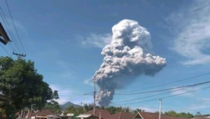 gunung-dukono-tiga-nyawa-melayang-di-tengah-hujan-material-vulkanik